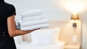 Hotel Zimmerservice Foto iStock macniak